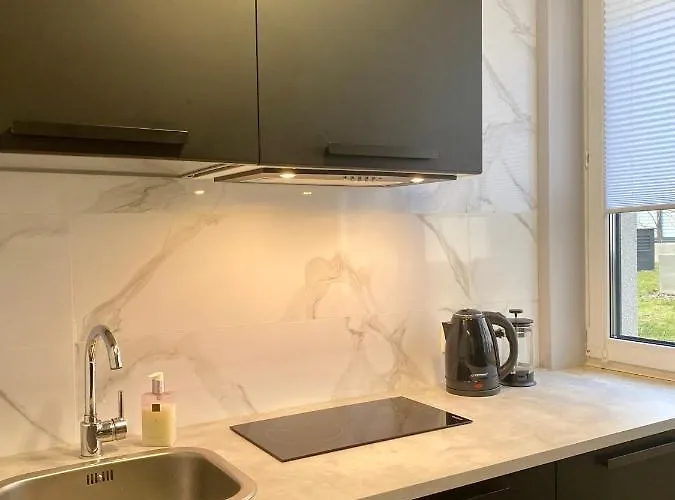 Enes Legnicka Street B Διαμέρισμα Βρότσλαβ