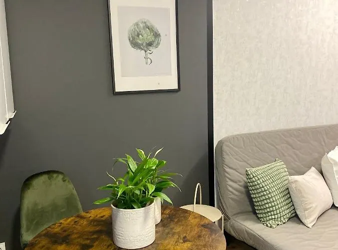 Enes Legnicka Street B Διαμέρισμα Βρότσλαβ