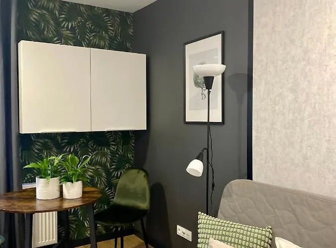 Enes Legnicka Street B 아파트