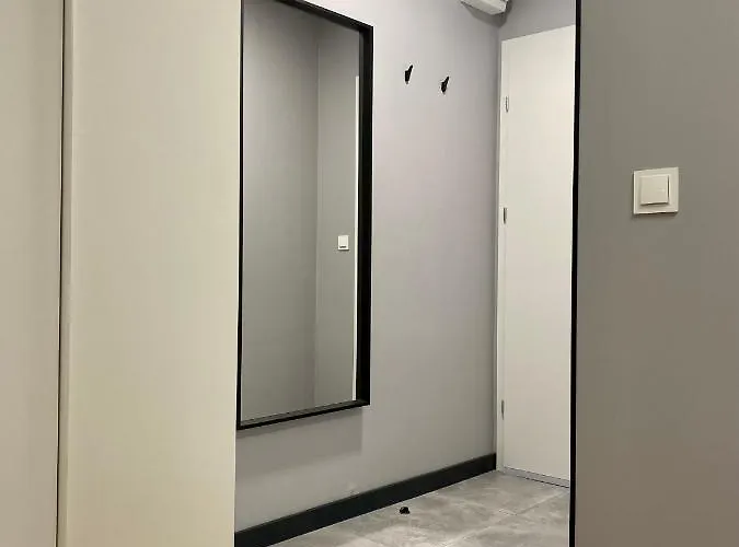 Enes Legnicka Street B 아파트 *